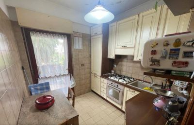 Apt romanina 106mq 6b