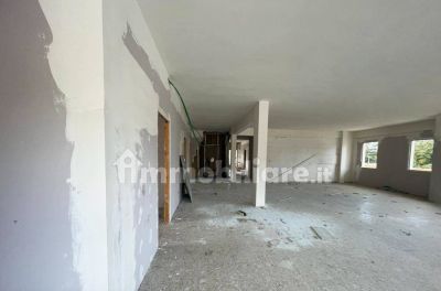 Locale borghesiana 600mq 11