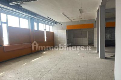 Locale borghesiana 600mq 3